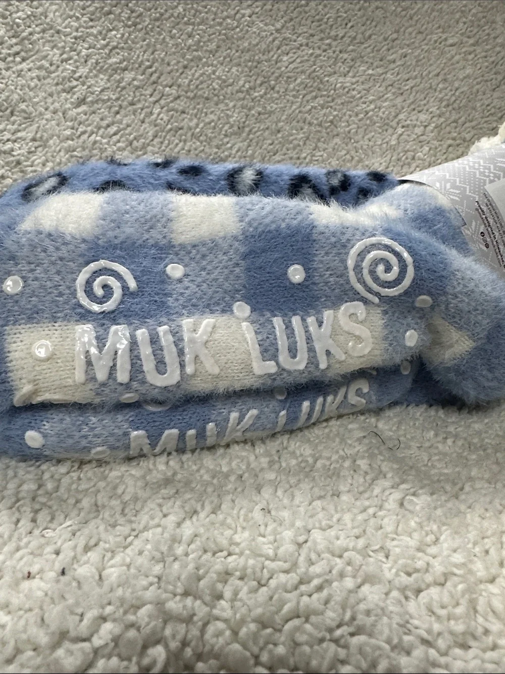 Muk Luks Women's Cabin Socks, 2-Pack  Blue & White,No Skid, Fully Lined L/XL NWT